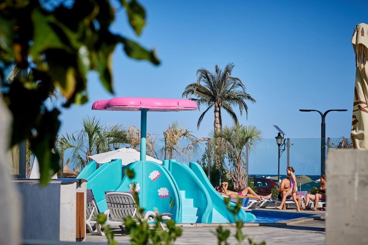 Sole Apartment Spa N Pools Beach Resort ナボダリ エクステリア 写真
