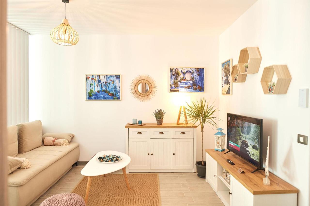 Sole Apartment Spa N Pools Beach Resort ナボダリ エクステリア 写真
